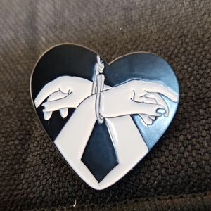 Chic Heart-Shaped Black and White Pin